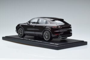 Porsche Cayenne Turbo Coupe Acajou Norev 1:18 WAP0213190K Métal — image 6 sur 8