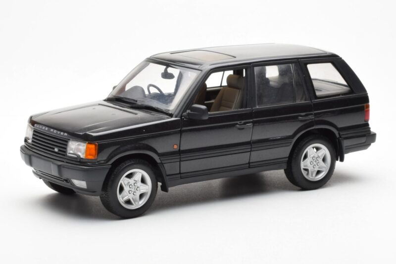Range Rover P38 4.6 HSE Noir Métallique AUTOart 1:18