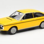 Renault 15 TL Jaune Noir Norev 1:18