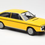 Renault 15 TL Jaune Noir Norev 1:18 - image 4 of 6