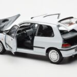 Renault Clio 16S Blanc Norev 1:18 - image 5 of 8