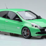 Renault Clio 3 RS Vert Otto 1:18 - image 4 of 6