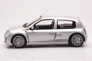 Renault Clio V6 Phase 1 Argent Otto 1:18 OT1034 Résine — image 3 sur 6