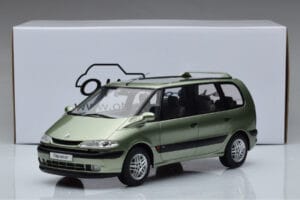 Renault Espace 3 Vert Otto 1:18 OT430 Résine — image 6 sur 6