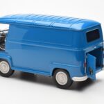 Renault Estafette Saviem Bleu Norev 1:18 - image 7 of 11