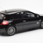 Renault Megane 2 RS Phase 2 Noir Otto 1:18 - image 2 of 6