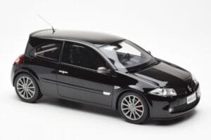 Renault Megane 2 RS Phase 2 Noir Otto 1:18 OT1054 Résine — image 4 sur 6