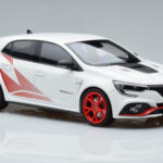 Renault Megane RS Trophy-R Mk4 Blanc Norev 1:18 - image 4 of 6