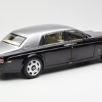 Rolls-Royce Phantom VII EWB Noir et Argent Kyosho 1:18 - image 3 of 8