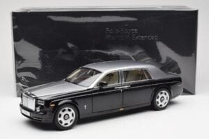 Rolls-Royce Phantom VII EWB Noir et Argent Kyosho 1:18 08841BKS Métal — image 8 sur 8