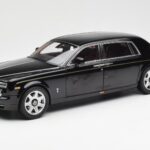 Rolls-Royce Phantom VII EWB Diamond Noir Kyosho 1:18