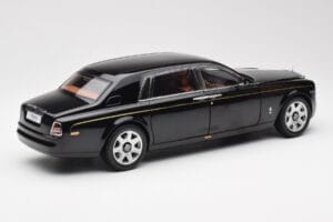 Rolls-Royce Phantom VII EWB Diamond Noir Kyosho 1:18 08841DBK2 Métal — image 3 sur 8