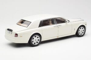 Rolls-Royce Phantom VII EWB English Blanc Kyosho 1:18 08841EW2 Métal — image 3 sur 8