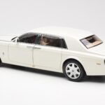 Rolls-Royce Phantom VII EWB English Blanc Kyosho 1:18 - image 7 of 8
