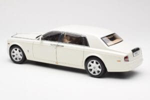 Rolls-Royce Phantom VII EWB English Blanc Kyosho 1:18 08841EW2 Métal — image 7 sur 8