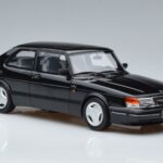 Saab 900 Turbo Mk1 Noir Otto 1:18 OT678 Résine - image 4 of 6