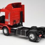 Scania 143M 470 Topline Rouge MCG 1:18 - image 5 of 8