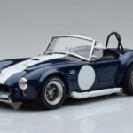 Shelby Cobra 427 S/C Bleu Foncé Kyosho 1:18