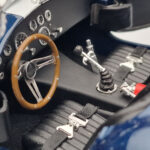 Shelby Cobra 427 S/C Bleu Foncé Kyosho 1:18 - image 7 of 9