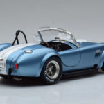 Shelby Cobra 427 S/C Bleu Clair Kyosho 1:18 - image 3 of 9