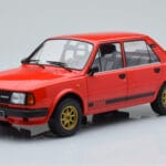 Skoda 130 LR Rouge IXO 1:18