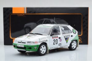 Skoda Felicia #20 S. Blomqvist / B. Cederberg Rally RAC Lombard 1995 IXO 1:18 18RMC147 Métal — image 6 sur 6