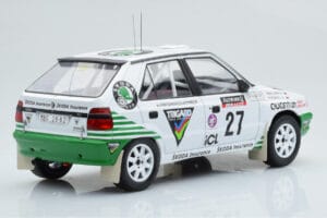 Skoda Felicia #27 P. Sibera / P. Gross Rally RAC Lombard 1995 IXO 1:18 18RMC148 Métal — image 2 sur 6