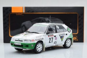 Skoda Felicia #27 P. Sibera / P. Gross Rally RAC Lombard 1995 IXO 1:18 18RMC148 Métal — image 6 sur 6