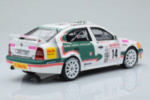 Skoda Octavia WRC #14 D. Auriol / D. Giraudet Rally Monte Carlo 2003 Otto 1:18 OT431 Résine — image 2 sur 6