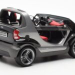 Smart Fortwo Crossblade Cabriolet Argent Noir Kyosho 1:18 - image 2 of 6