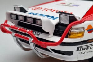 Toyota Celica GT-Four ST165 #3 B. Waldegard / F. Gallagher Winner Safari Rally 1990 Kyosho 1:18 08961A Métal — image 10 sur 12