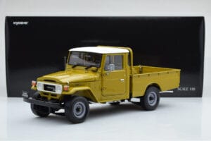 Toyota Land Cruiser 40 4x4 Pickup Olive Kyosho 1:18 08958K Métal — image 8 sur 8