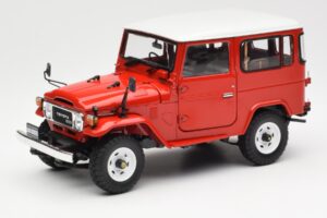 Toyota Land Cruiser FJ40 Van Rouge Kyosho 1:18