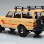 Toyota Land Cruiser 60 Beige Avec Pièces Optionnelles Kyosho 1:18 - image 6 of 12