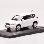 Toyota RAV4 XA30 Blanc Minichamps 1:43 - image 2 of 4