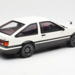Toyota Sprinter Trueno AE86 Blanc Otto 1:18 - image 2 of 6