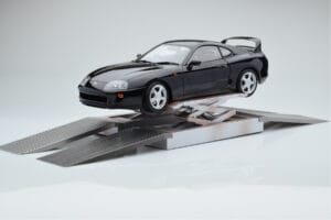 Toyota Supra A80 Noir LCD 1:18 LCD18020-BL Métal — image 6 sur 7