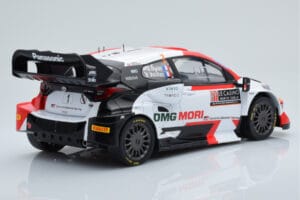 Toyota GR Yaris Rally1 #1 S. Ogier / B. Veillas Rally Monte Carlo 2022 IXO 1:18 18RMC151B Métal — image 2 sur 6