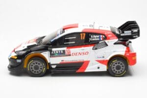 Toyota GR Yaris Rally1 #17 S. Ogier / V. Landais Safari Rally Kenya 2023 IXO 1:18 18RMC173A Métal — image 3 sur 6