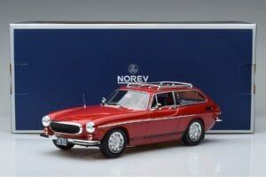 Volvo 1800 ES Rouge Norev 1:18 188723 Métal — image 7 sur 7