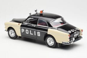 Volvo P121 Police Revell 1:18 8904 Métal — image 7 sur 8