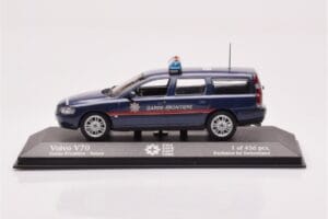 Volvo V70 Garde Frontière Suisse Minichamps 1:43