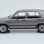 Volkswagen Golf GTI Mk2 Gris MCG 1:18 - image 3 of 6