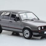 Volkswagen Golf GTI Mk2 Gris MCG 1:18 - image 4 of 6