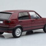 Volkswagen Golf GTI Mk2 Rouge MCG 1:18 - image 2 of 6
