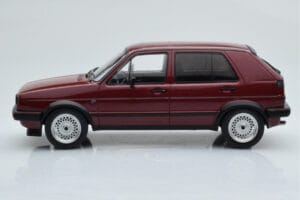 Volkswagen Golf GTI Mk2 Rouge MCG 1:18 MCG18391 Métal — image 3 sur 6