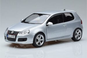 Volkswagen Golf GTI Mk5 Pirelli Edition Argent Norev 1:18 188425 Métal