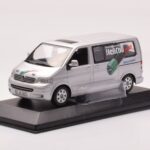 Volkswagen Multivan T5 Argent Heli Coil Edition Minichamps 1:43 - image 2 of 4