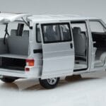 Volkswagen T4b Transporter Caravelle Minibus Schuco 1:18 450041500 Métal - image 2 of 8