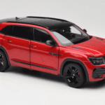 Volkswagen Teramont X Rouge FAW 1:18 ZVB000003A Métal - image 6 of 8